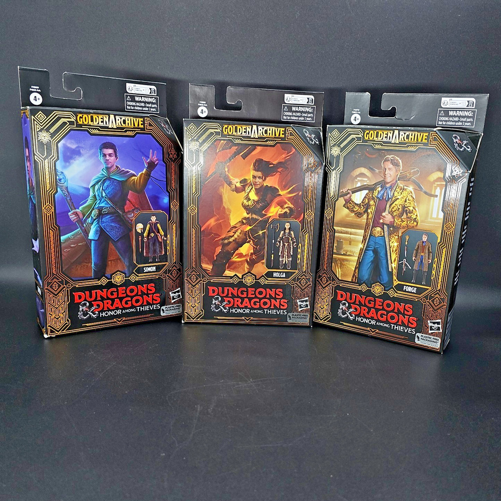 Hasbro Golden Archive Dungeons and  Dragons - Simon, Holga and Forge